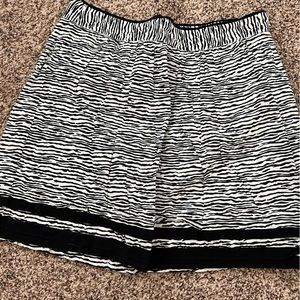 Loft zebra skirt